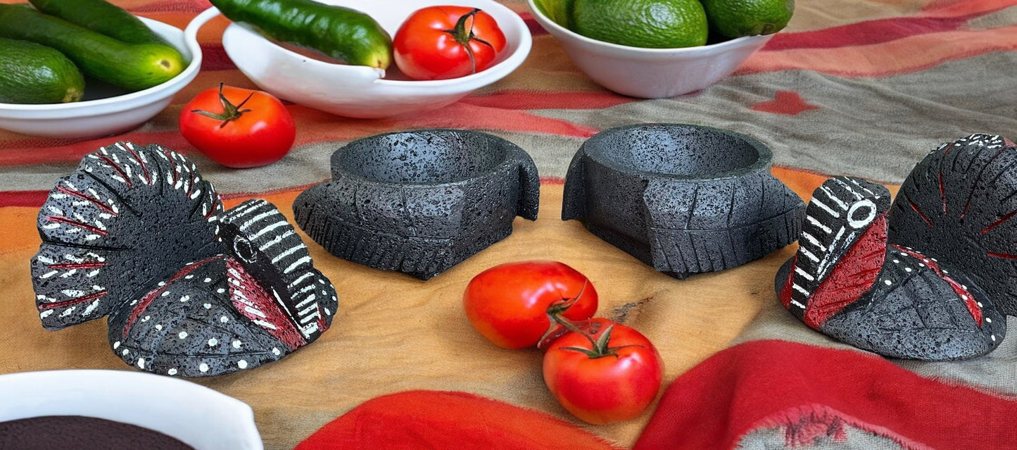Molcajete con diseño de Pavo