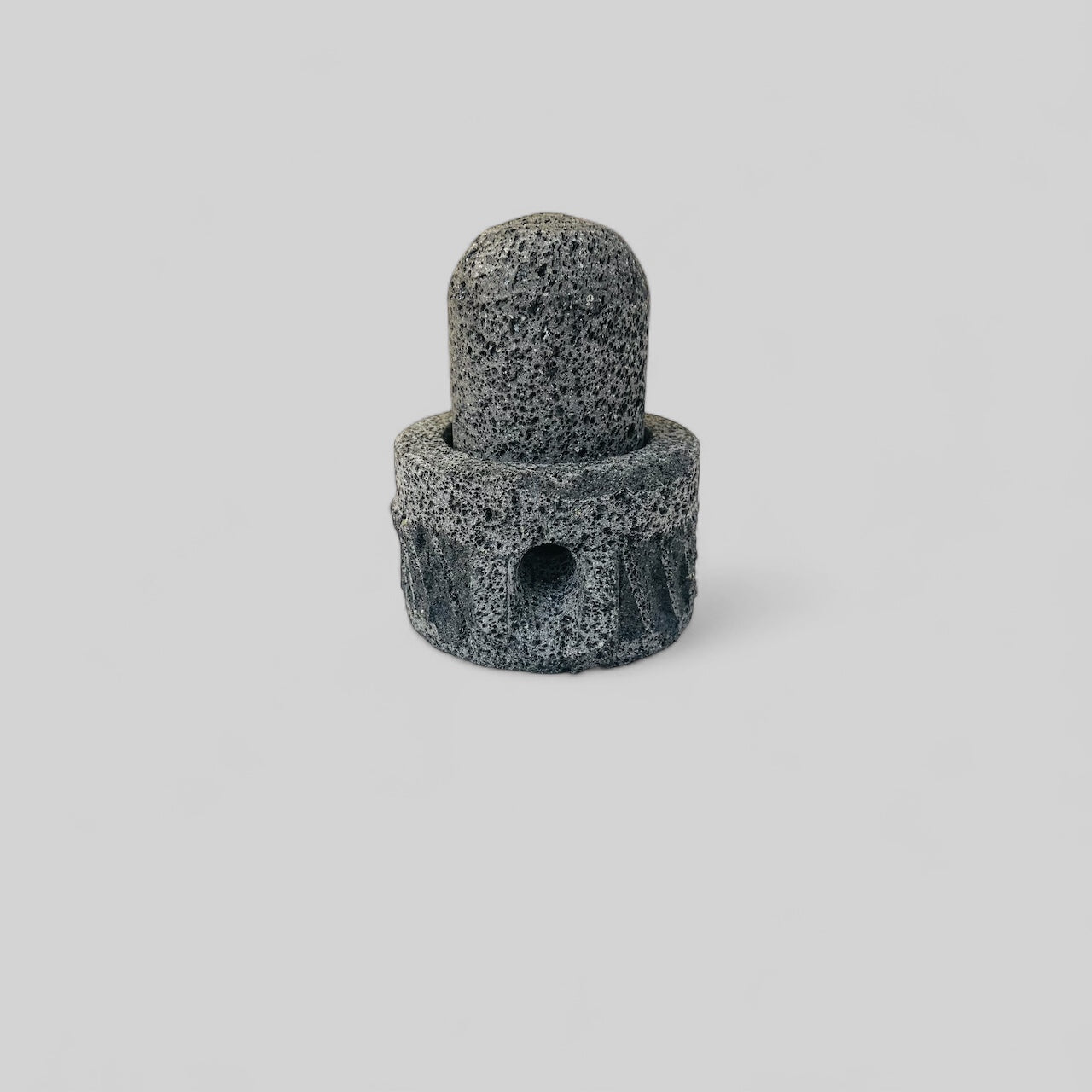 Molino Pequeño para especias - Hecho de Piedra Volcánica