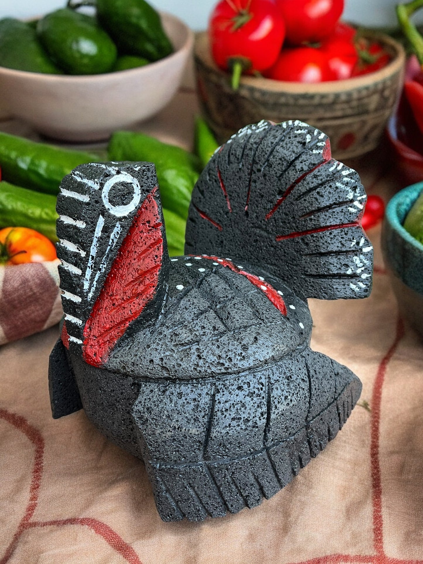 Molcajete con diseño de Pavo