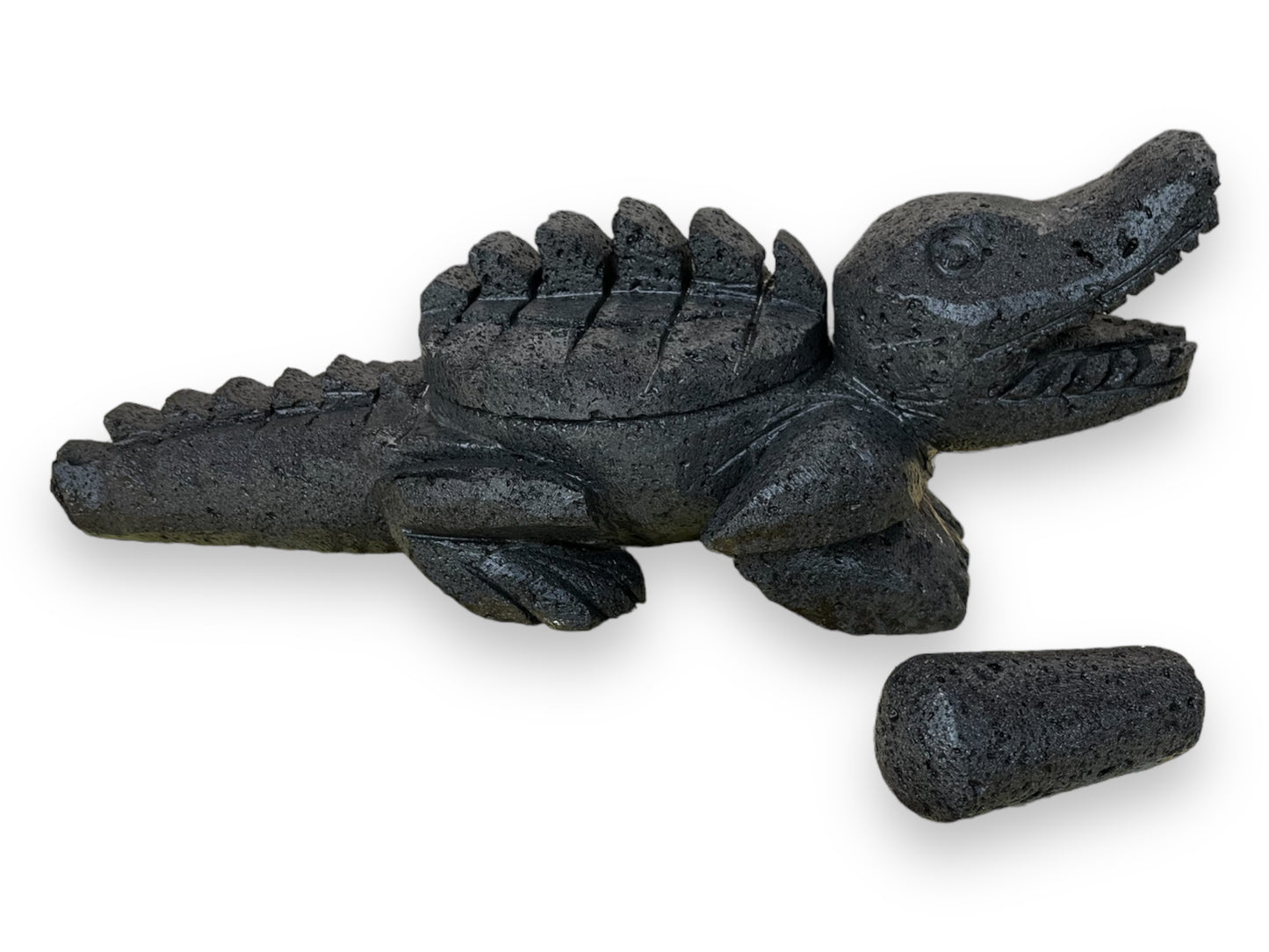 Molcajete con diseño de Cocodrilo