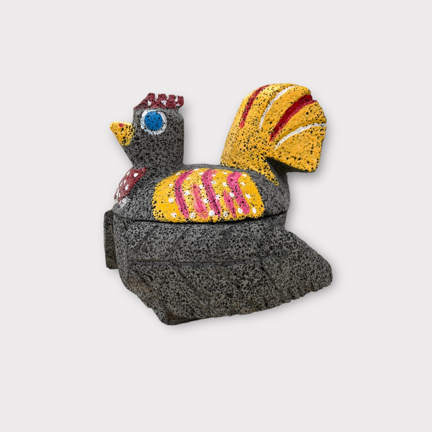 Molcajete con diseño de Gallina