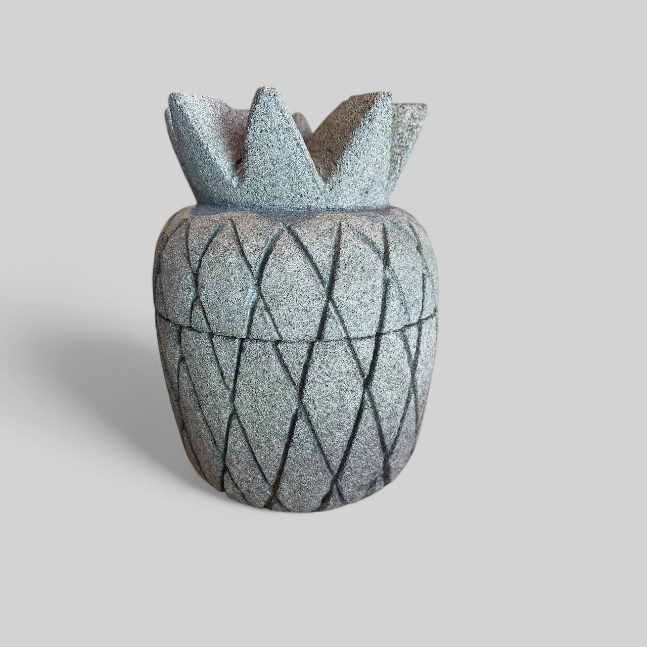 Molcajete de Piña - Hecha en piedra recinto