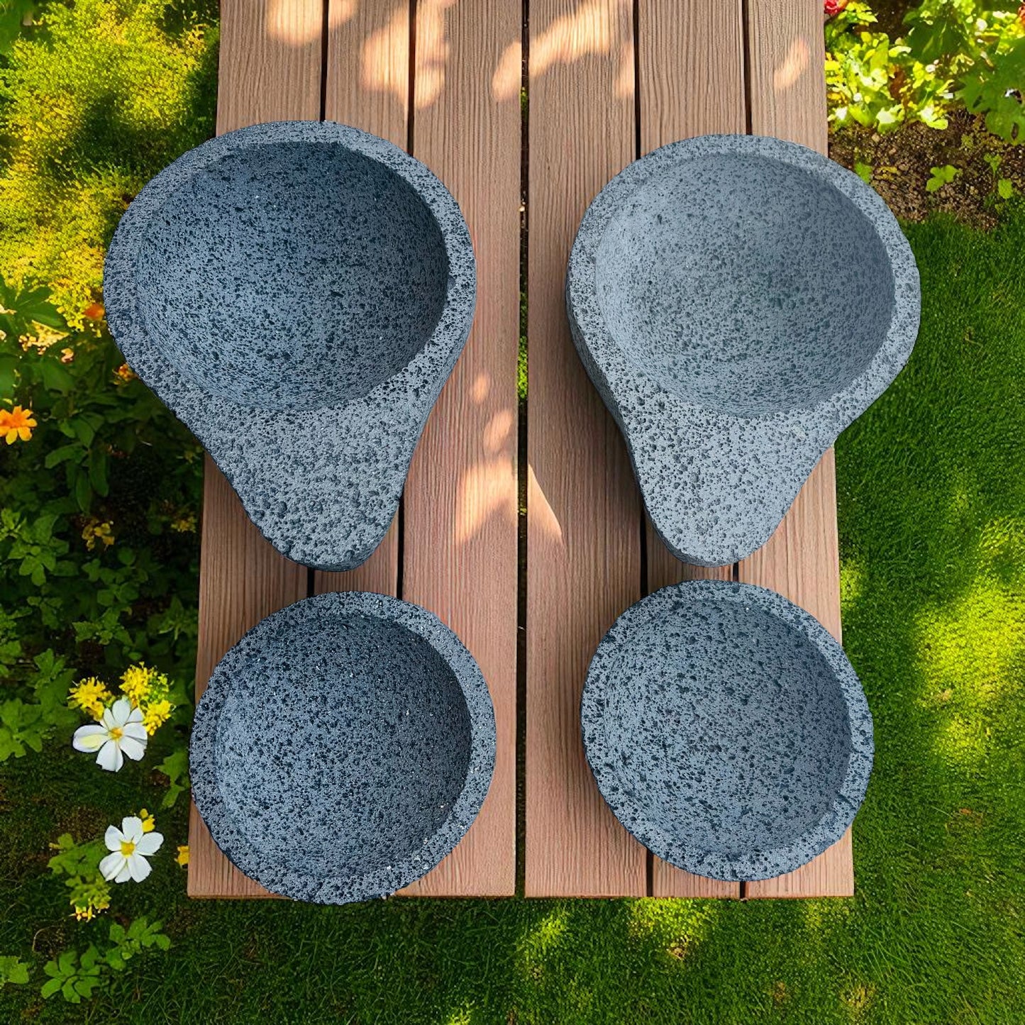 Molcajete Doble con Forma de Aguacate- Hecho en piedra volcánica