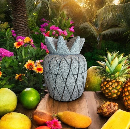 Molcajete de Piña - Hecha en piedra recinto
