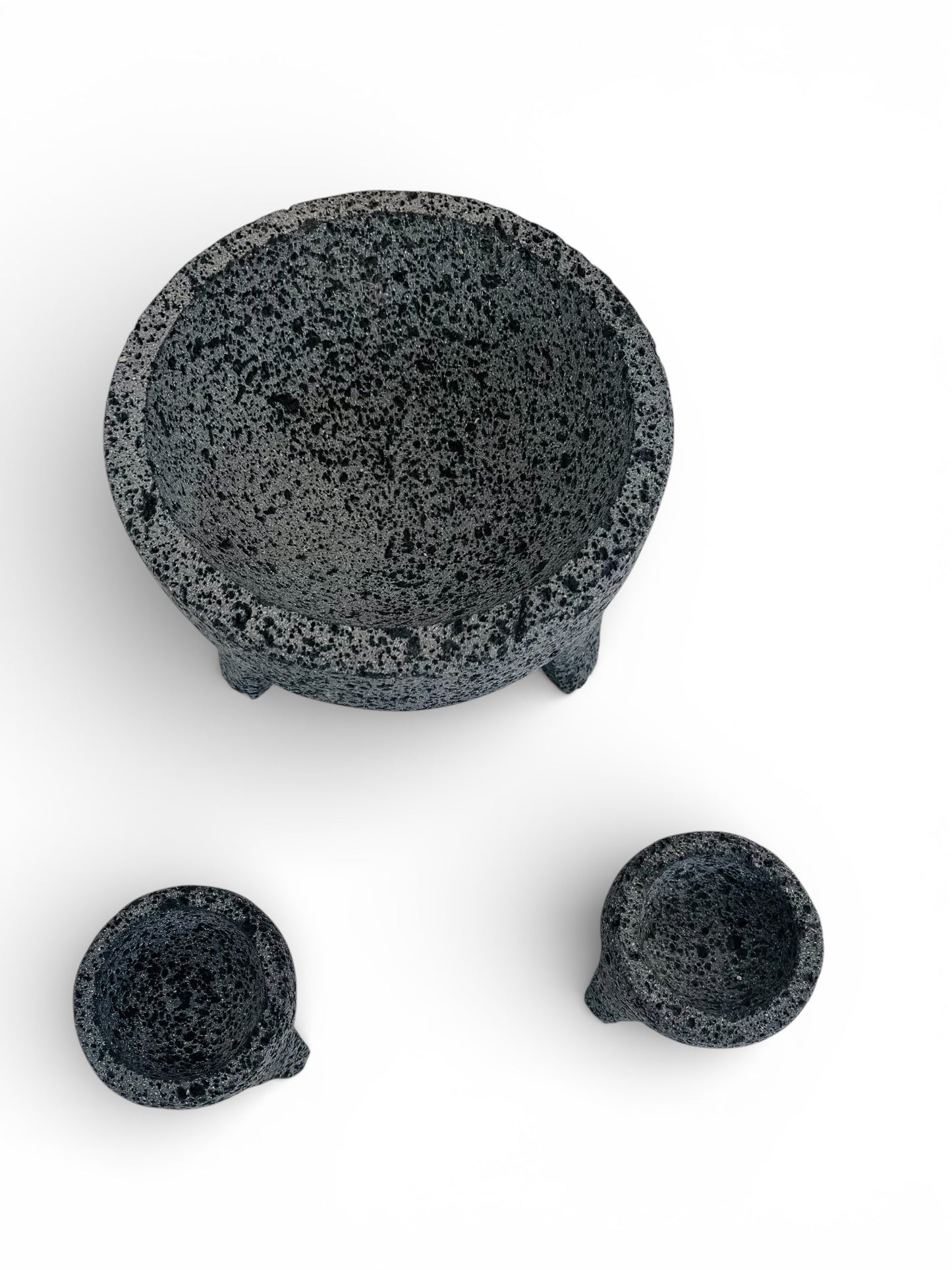 Kit Molcajete de piedra volcánica 1.5 L  con dos molcajetitos