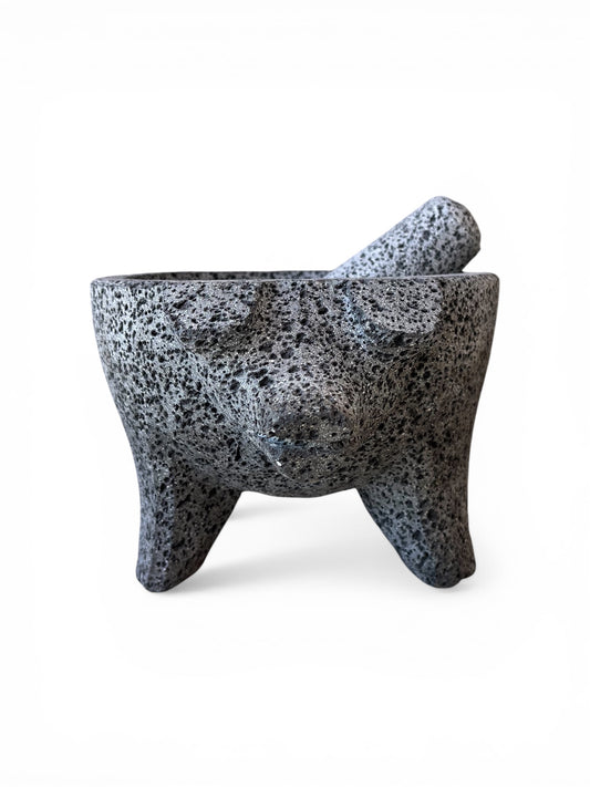 Volcanic Stone Molcajete – 1.5 Liters
