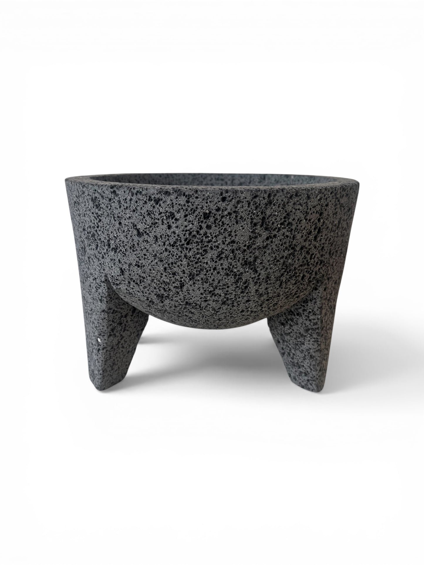 Molcajete de piedra volcánica  1.5 Litros