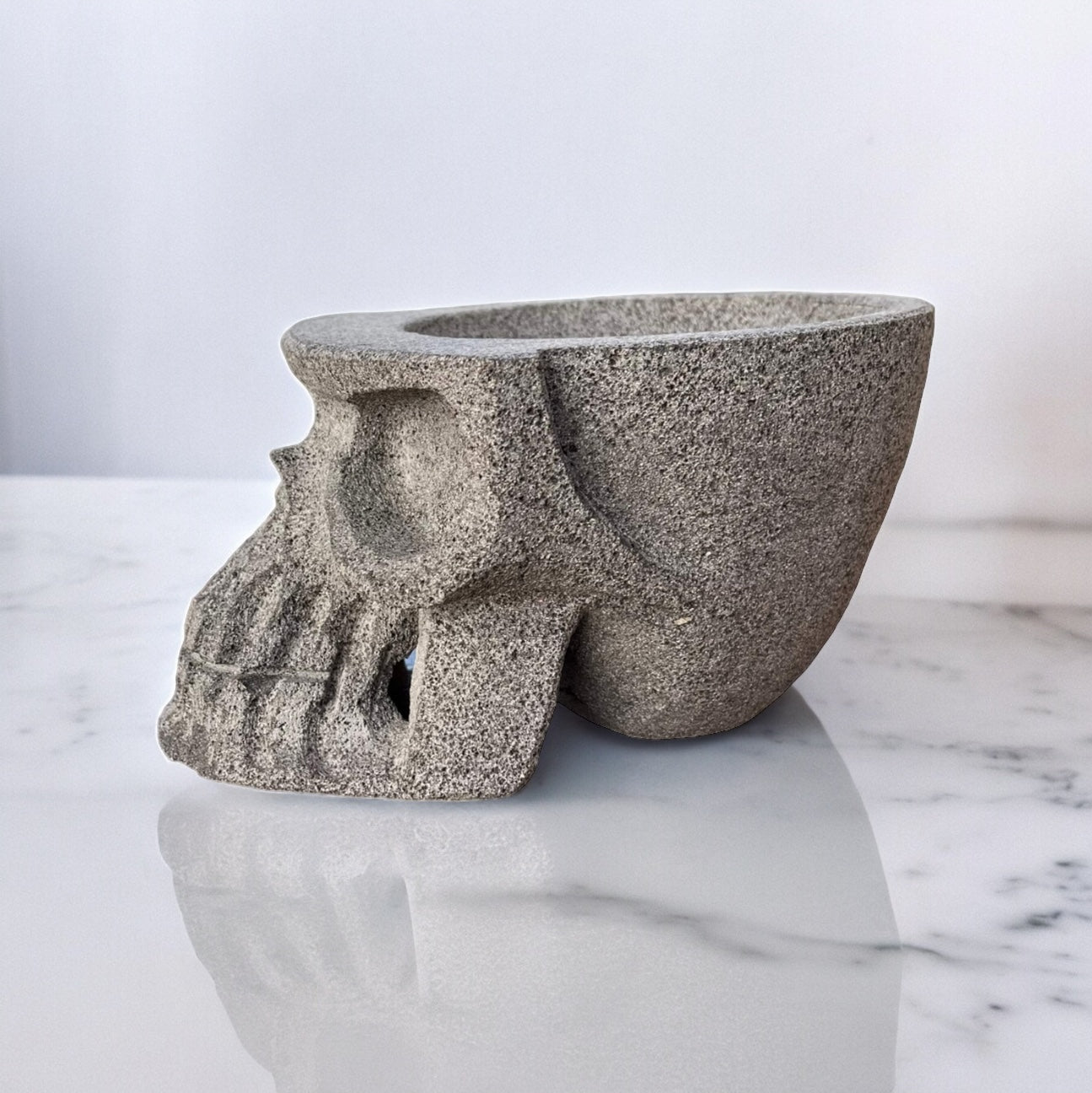 Molcajete con diseño de Cráneo - Piedra Recinto